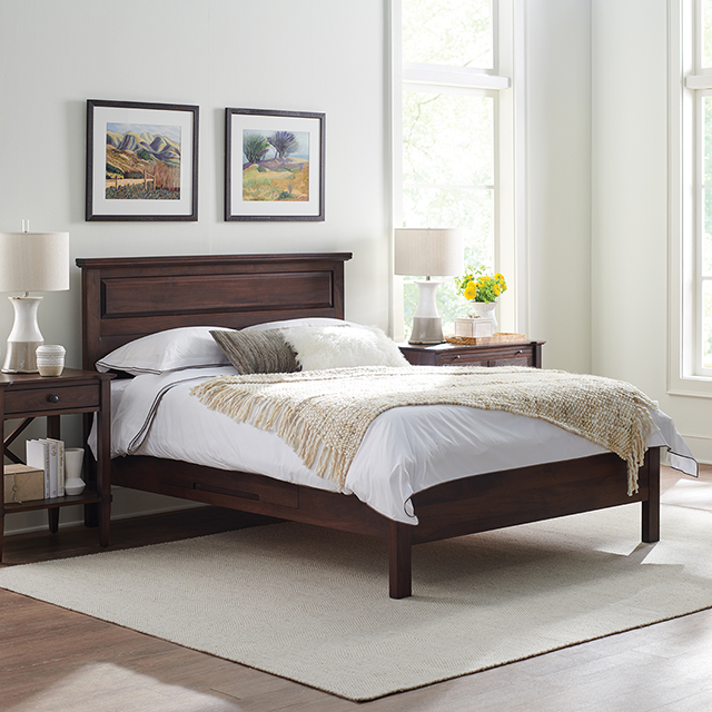 Lateral Panel Bed